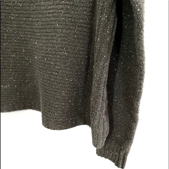 Wide Crew Neck Sweater / Dark Green - Picture 6 of 8